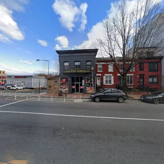 Golden Bar and Lounge