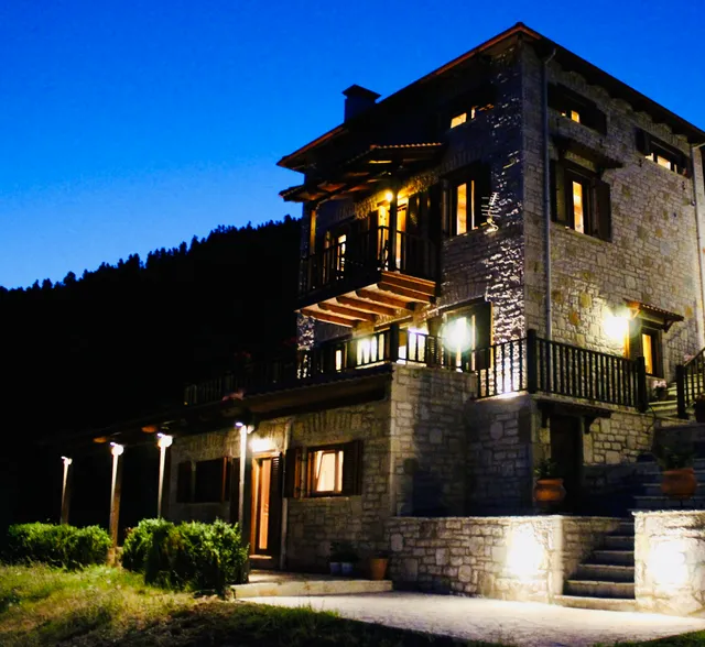 Petrini Villa Karpenissi