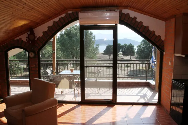 Ourania luxury apartments