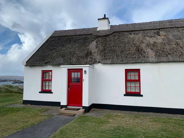 Donegal Thatched Cottages