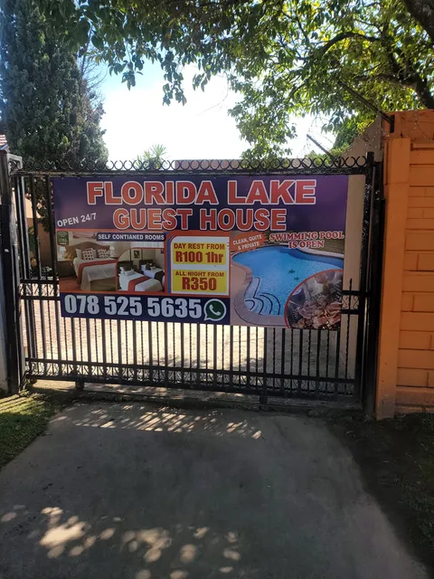 Florida Lake Guest House