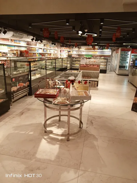 Bundu Khan Bakers & Sweets