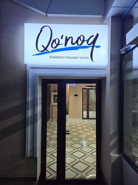 Qo'noq Railway hotel