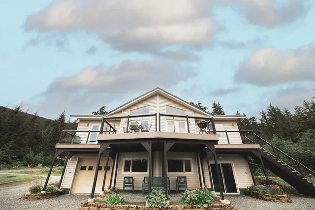 Lynn View Lodge, Cabins, & Rental Cars