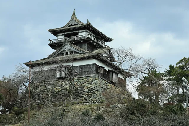 Maruoka Castle