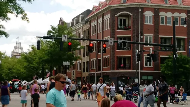 Fayetteville Dogwood Festival