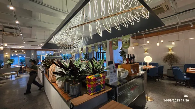 Hetian Vegetarian Restaurant