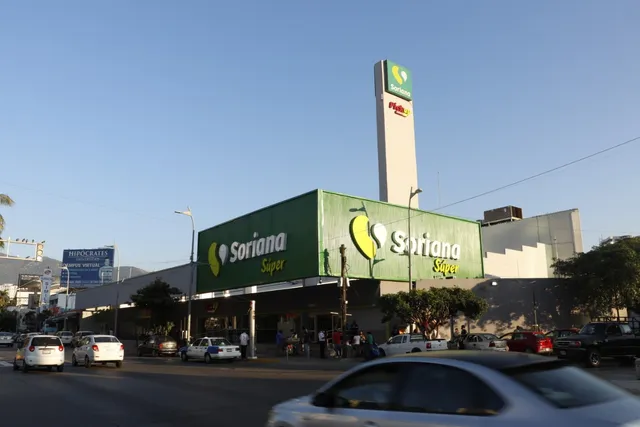 Soriana Super Acapulco Costera
