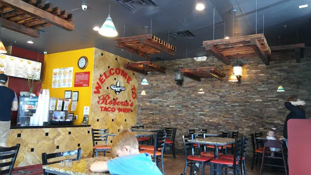 Roberto's Taco Shop