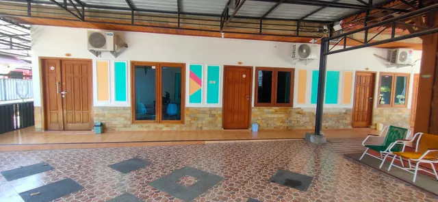 Adipura Guesthouse Syariah RedPartner near Terminal Nganjuk