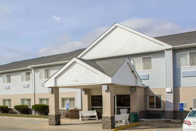 Quality Inn & Suites Sioux City Southeast