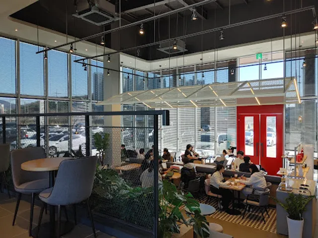 할리스 남양주진접점