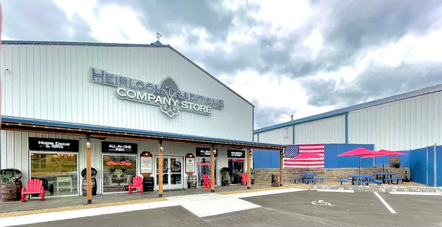 Heirloom Traditions Paint Company Store