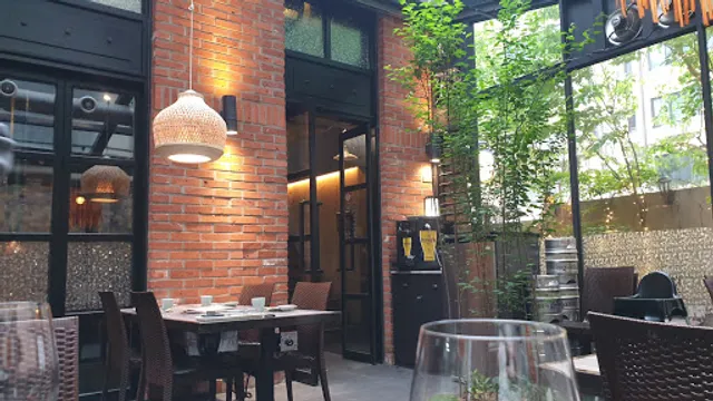 Tteurak Korean BBQ (뜨락 프리미엄 한우구이)