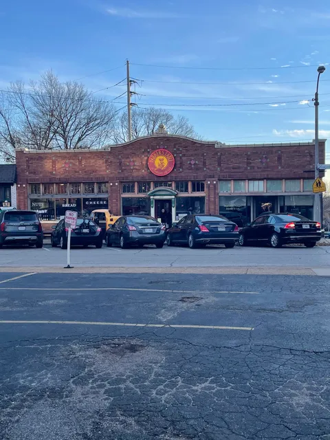 Parker's Table at Oakland & Yale