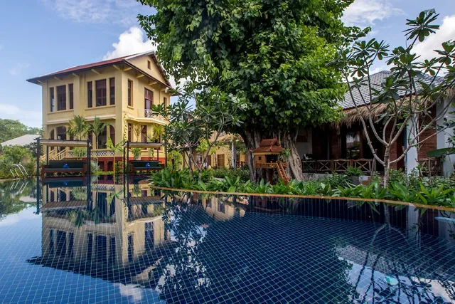 Angkor Riviera Hotel