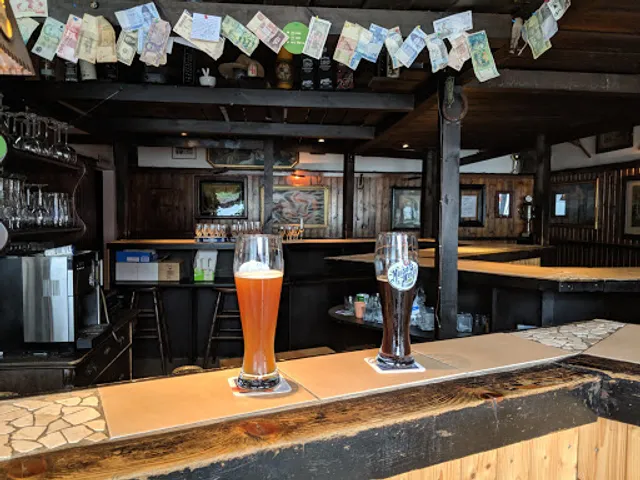 Bier-Bar Schnerpfl