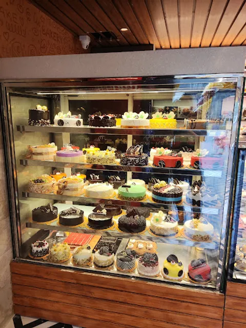 Brown Bear Bakers - Begumpet