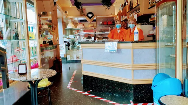 Pasticceria Felisi Snc Di Felisi Matilde E Felisi Natalina