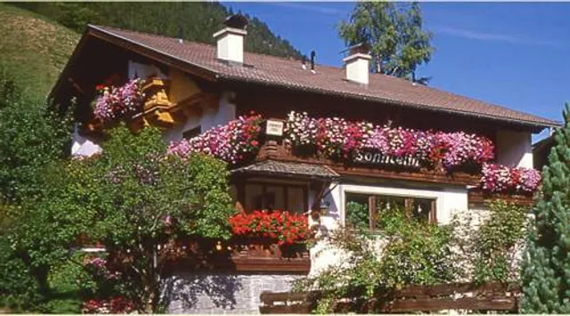 Pension und Apartment Haus Sonnleitn - Neustift im Stubaital