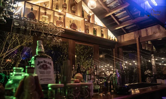 Rainy Rhythm - Hidden Cocktail Bar