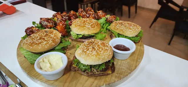 Café Restaurant Mama Frossi