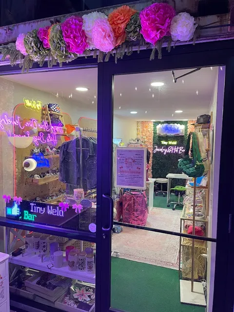 Tiny Weld Permanent Jewelry and Hat Bar | Wilmington, NC