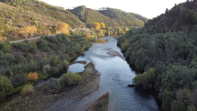 Zêzere River