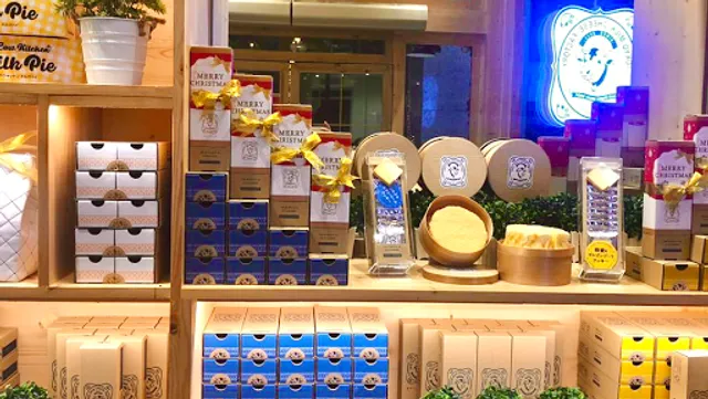 Tokyo Milk Cheese Factory Cafe