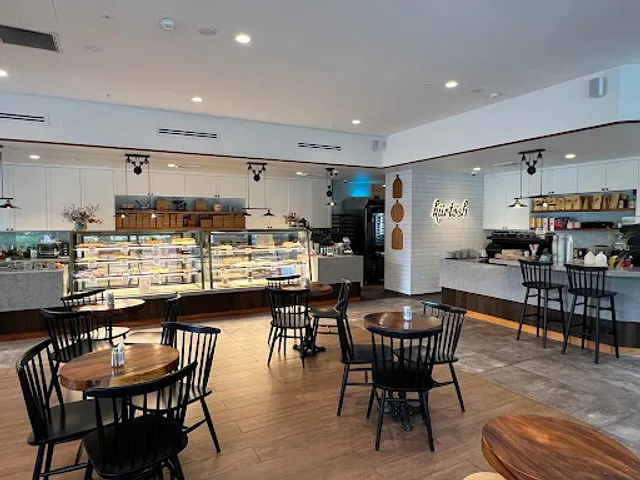 Kürtősh - Darling Quarter