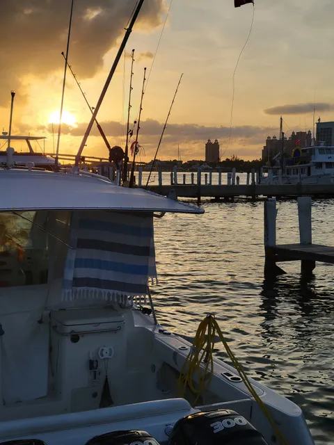 Nassau Harbour Club Hotel and Marina