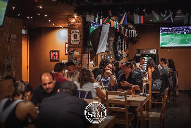 Skál Pub - Live music and sports