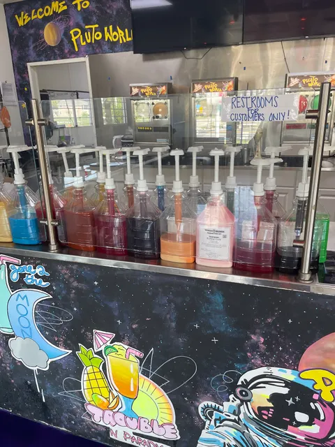 Pluto World Food & Daiquiri To- Go