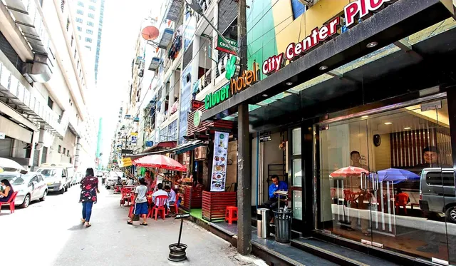 Clover Hotel City Center Plus