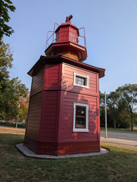 Queen's Wharf Lighthouse