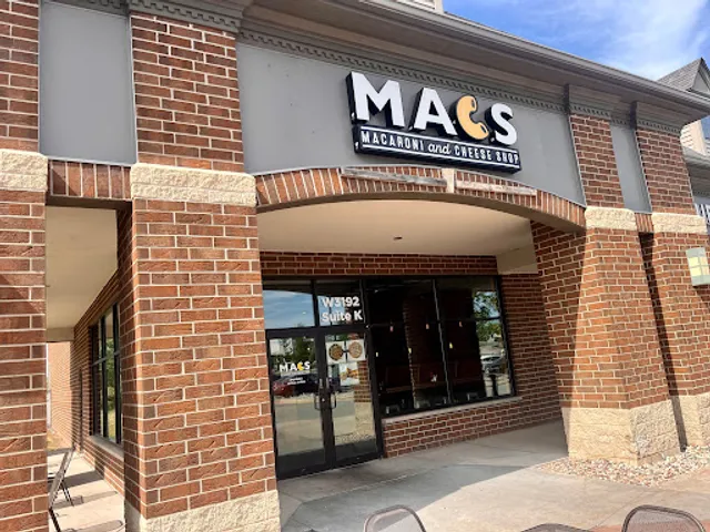 MACS (Macaroni and Cheese Shop) Appleton