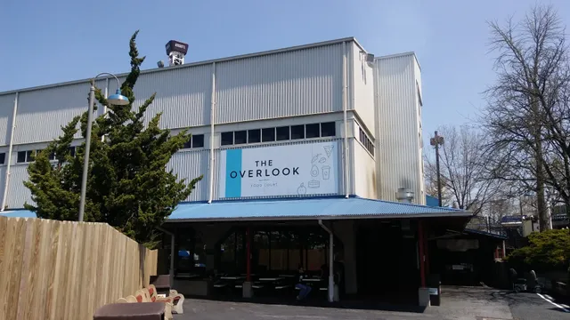 The Overlook Food Court
