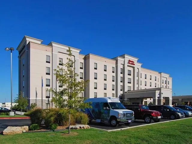 Hampton Inn & Suites Tulsa/Catoosa