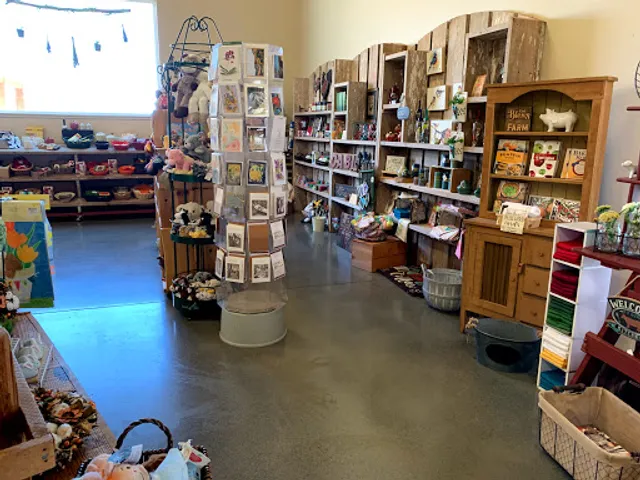 Ten Mile Cafe at Bellewood Farms