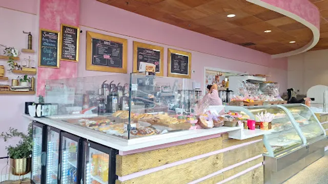 Annie’s Bakery & Cafe