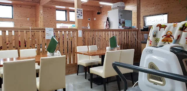 ドッグラン&カフェ With わんっ！