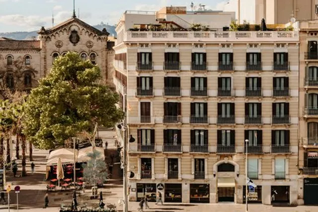 Casa Luz Hotel Plaça Universitat, Sonder