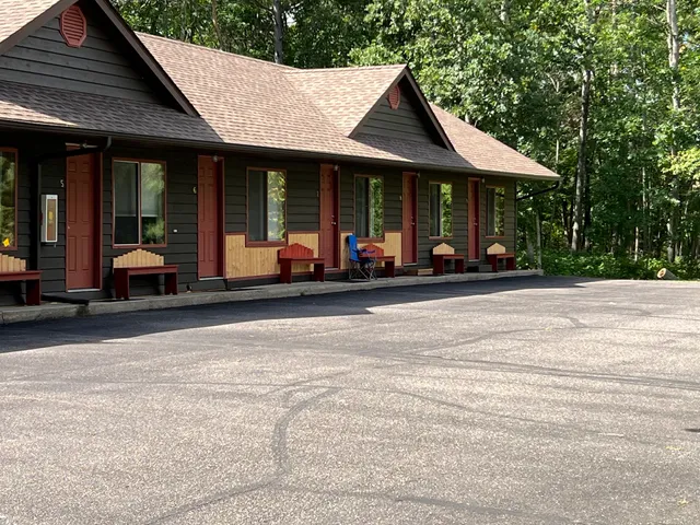 Gull Lake Motel