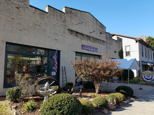 Yellow Garage Antiques