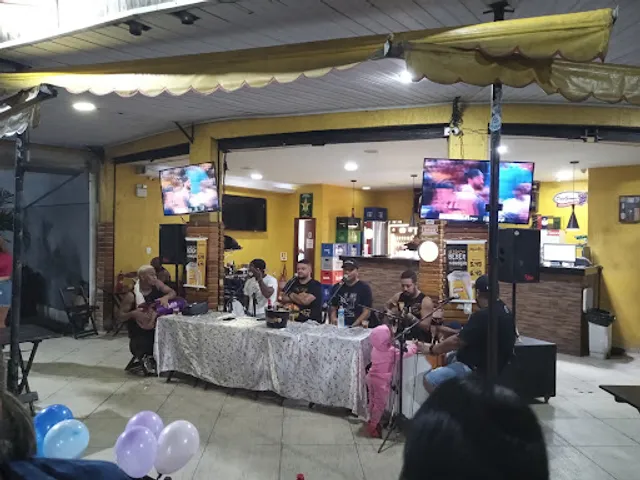 Miguelito and Bar Choperia