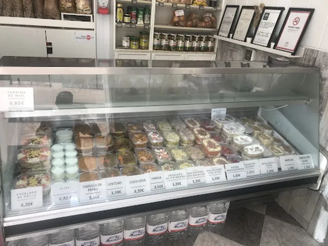 Jovellanos - Asador de Pollos y Comida Casera