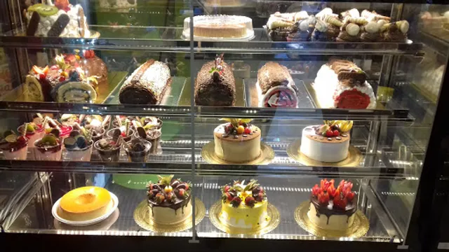 MANÁ BUFFET E LANCHONETE