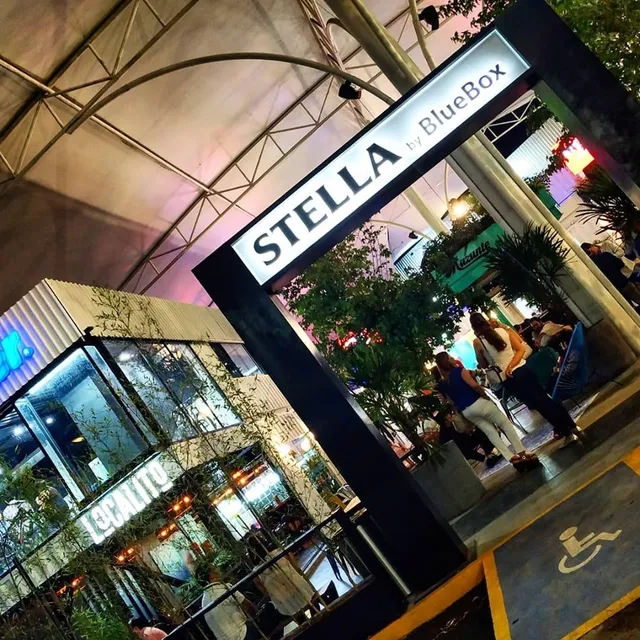 Plaza Stella