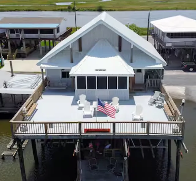 Pelican's View Lodge