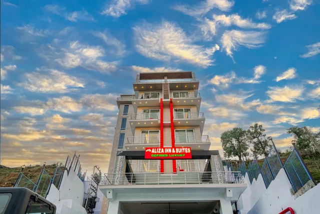 Aliza Inn And Suites By SRS Hotels